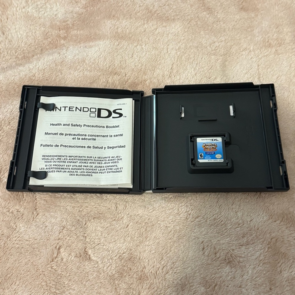Harvest Moon DS Grand Bazaar Game - Picture 3 of 6